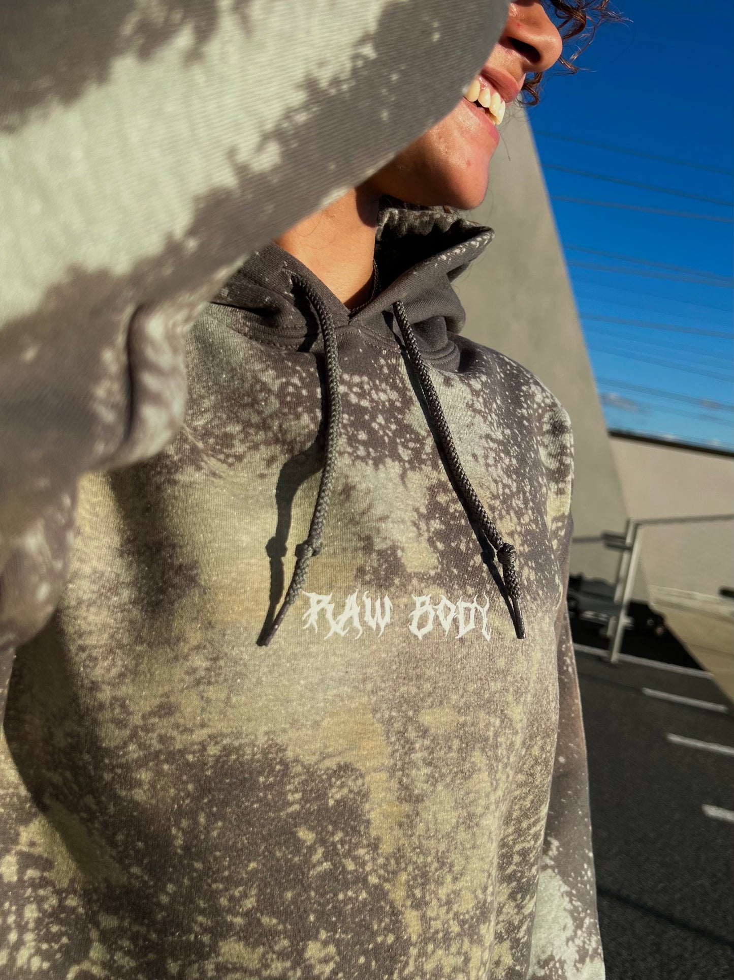 RAWBODY HOODIE - Raw Body