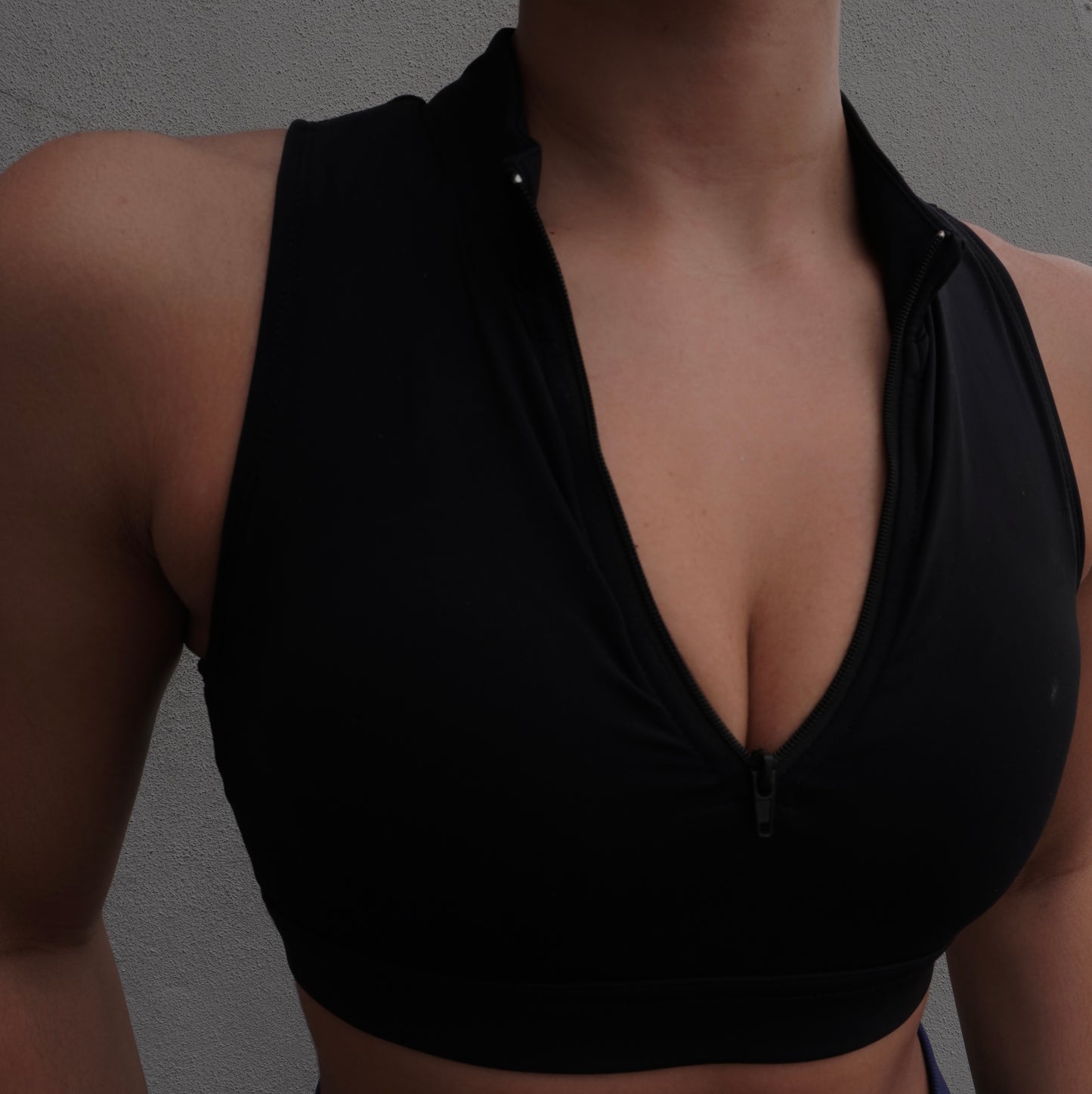 ZIPPER KNOCKOUT - Raw Body
