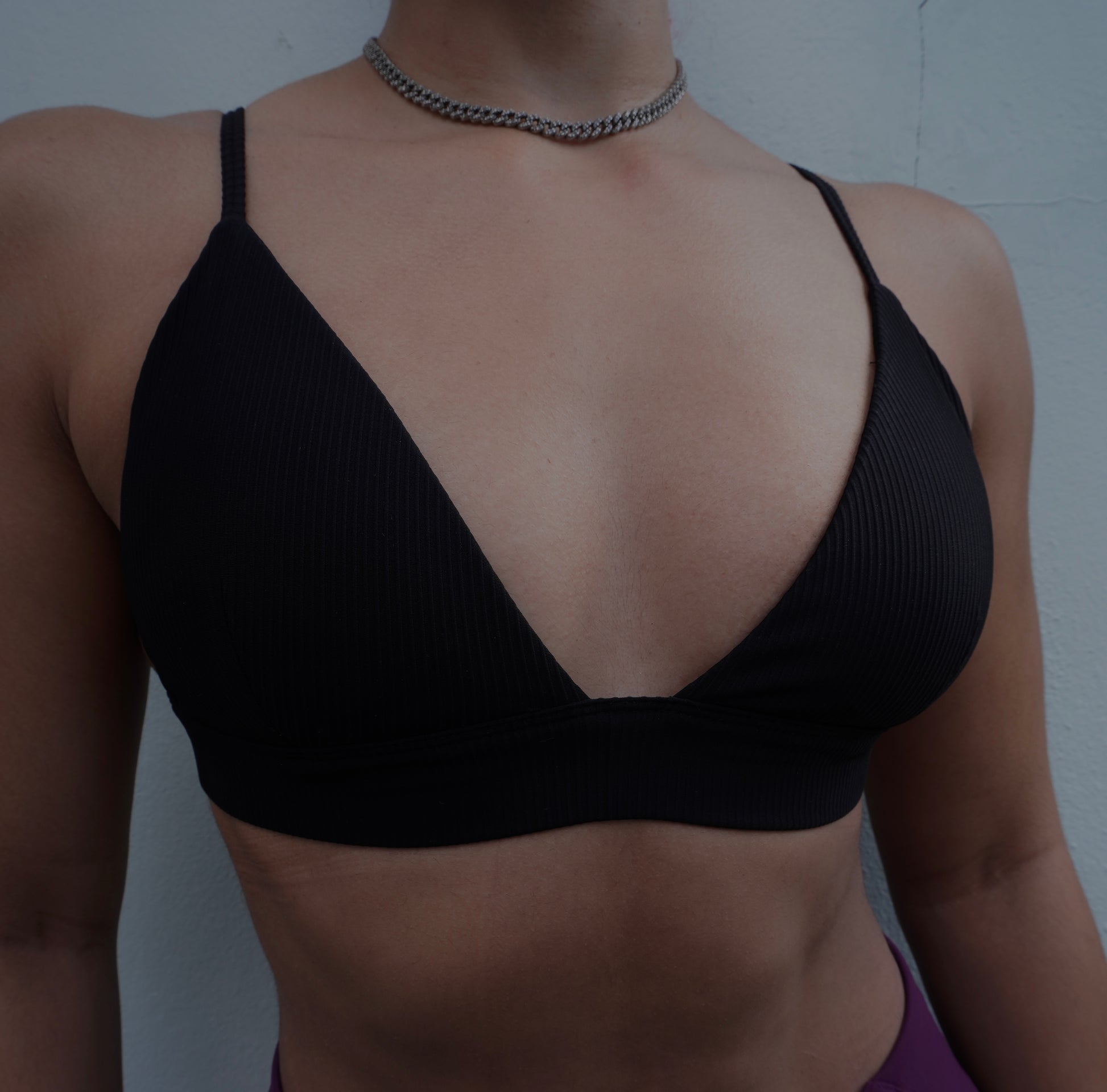 RIBBED TRIANGLE - Raw Body